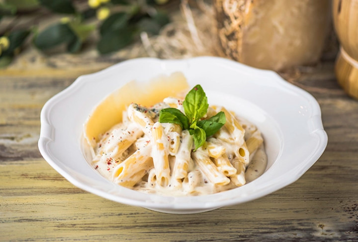 Kaşarlı Penne